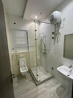 The Azaria Hotel & Apartments