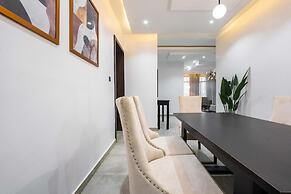 The Azaria Hotel & Apartments