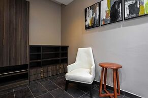 The Azaria Hotel & Apartments