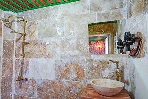 NİSSA CAVE PANSİYON