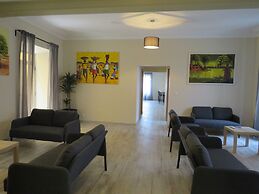 Guest House Acácias Rubras