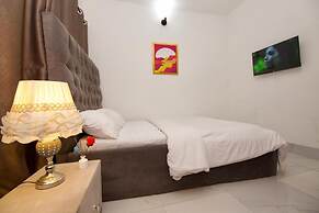 Loomzy Suites and Apartments