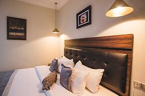Loomzy Suites and Apartments