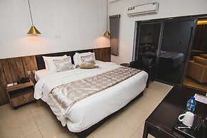 Loomzy Suites and Apartments