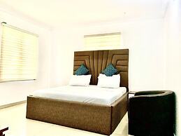 Vintage Classic Suites
