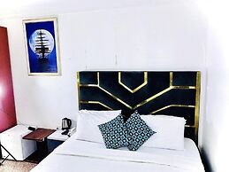 Vintage Classic Suites