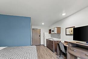 WoodSpring Suites Beaverton - Portland West