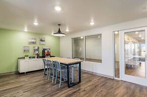 WoodSpring Suites Beaverton - Portland West