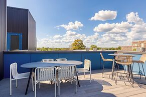 The Outrider by AvantStay Chic Stay Close to Broadway