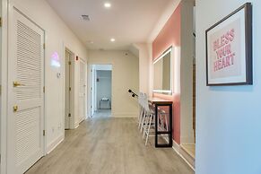 The Outrider by AvantStay Chic Stay Close to Broadway