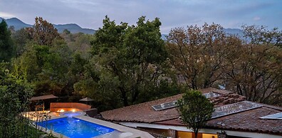 Beautiful Country House Pool & Views