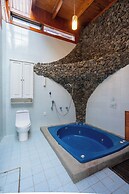 Beautiful Country House Pool & Views