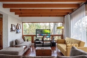 Beautiful Country House Pool & Views