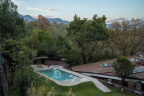 Beautiful Country House Pool & Views