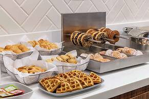 Tru By Hilton Cali Sur