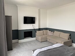 Seaside Bliss Retreat in Folkestone