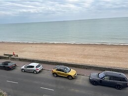 Seaside Bliss Retreat in Folkestone