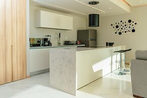 Exclusive Acapulco Apt With Beach Access