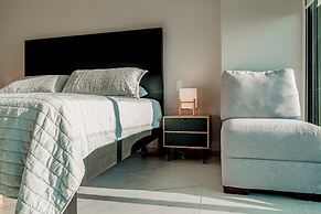 Exclusive Acapulco Apt With Beach Access