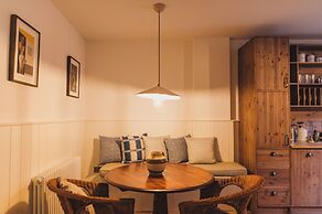 Rockpool Cottage 5 Buckingham Mews Coastal Retreat