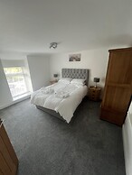 Tydfil Retreat - 3 Bedroom Cozy House