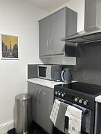 Solihull Cozy Apartment Retreat
