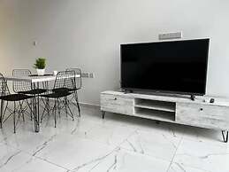 Modern and Comfortable Studio Apartment