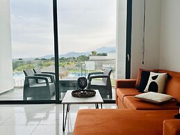 Modern and Comfortable Studio Apartment