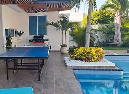 Quinta Moderna Piscina Privada Via Girar