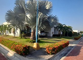 Quinta Moderna Piscina Privada Via Girar