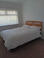 Crynallt Road Apartment - Neath