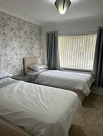 Crynallt Road Apartment - Neath