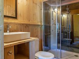 Nice Safari Tent in De Maasduinen