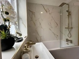 Glasgow Central Paradise - Spacious 3- Bed House