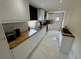 Glasgow Central Paradise - Spacious 3- Bed House