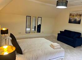 Glasgow Central Paradise - Spacious 3- Bed House