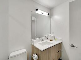 Global Luxury Suites at Downtown Phoenix