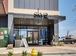 Global Luxury Suites at Downtown Phoenix