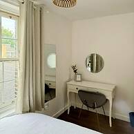 Central London Trendy Apartment
