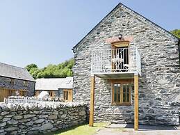 Dee Valley Country Escape - Sleeps 4 & Hot Tub