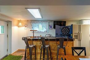 Arcade, Sports Bar, Deck Living, Fire Pit, Near the Lake! Sasa by Avan