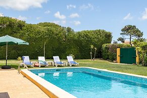 Lagos Sea and Pool Piedade Villa