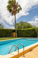Lagos Sea and Pool Piedade Villa