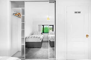 Stunning 2-bed House in Birmingham