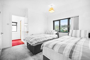 Stunning 2-bed House in Birmingham