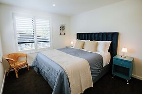 Number 3 - Family Friendly - Sleeps 8