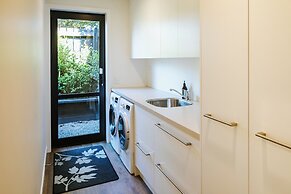 Number 3 - Family Friendly - Sleeps 8