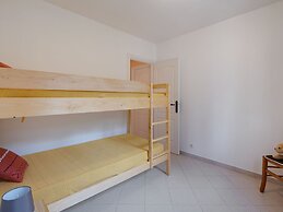 Quiet House in Drap With Swimming Pool