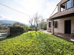 Quiet House in Drap With Swimming Pool