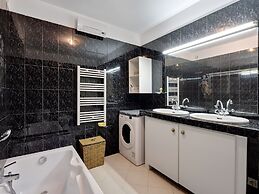 Quiet House in Drap With Swimming Pool